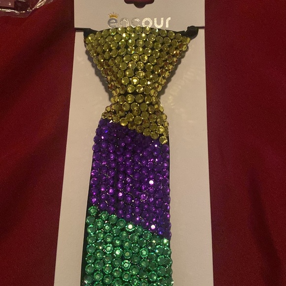 Mari Grad Bedazzled necktie necklace.  Green, purple, and green! - Picture 3 of 3